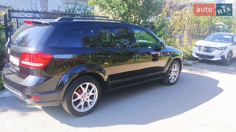 Внедорожник / Кроссовер Fiat Freemont 2011 в Ровно фото 2 Внедорожник / Кроссовер Fiat Freemont 2011 в Ровно