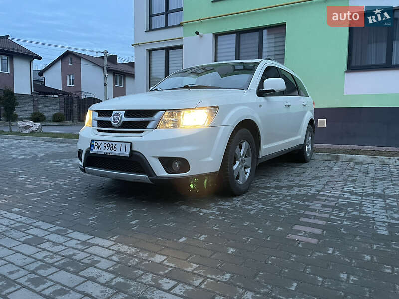 Позашляховик / Кросовер Fiat Freemont 2011 в Рівному