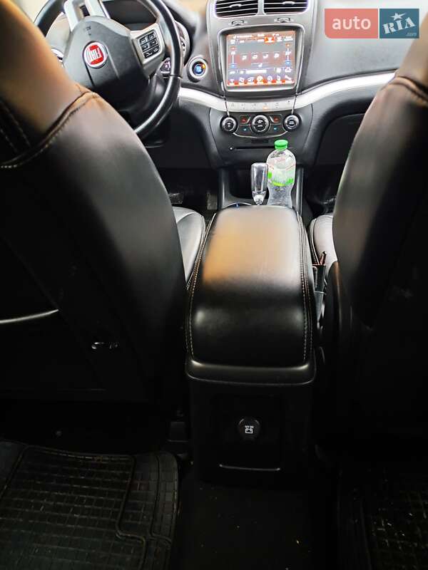 Внедорожник / Кроссовер Fiat Freemont 2013 в Сумах