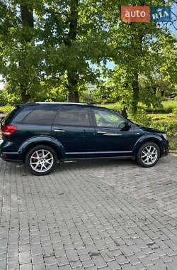 Внедорожник / Кроссовер Fiat Freemont 2013 в 