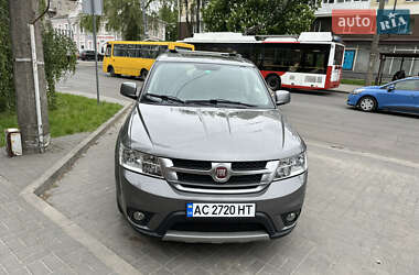 Позашляховик / Кросовер Fiat Freemont 2012 в 