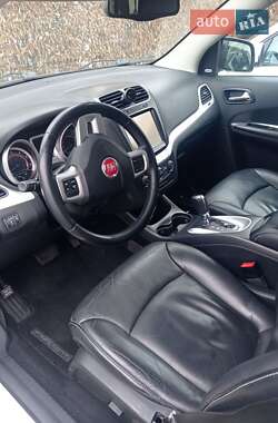 Внедорожник / Кроссовер Fiat Freemont 2013 в 