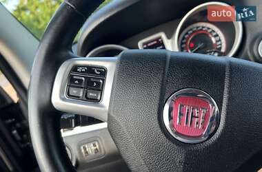 Внедорожник / Кроссовер Fiat Freemont 2011 в 