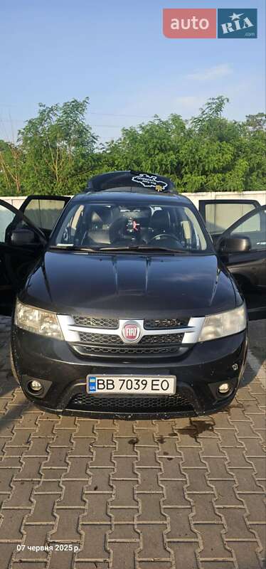 Внедорожник / Кроссовер Fiat Freemont 2012 в Киеве