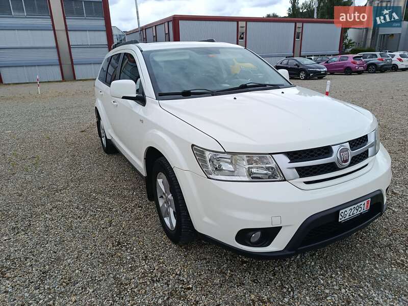 Внедорожник / Кроссовер Fiat Freemont 2012 в Бориславе