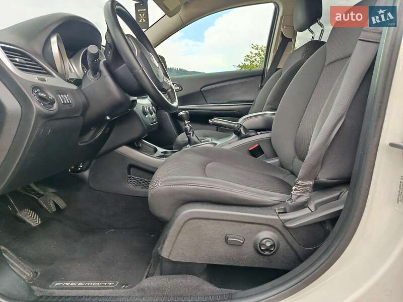 Внедорожник / Кроссовер Fiat Freemont 2012 в Бориславе