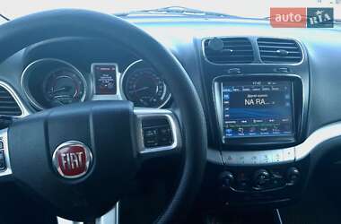 Внедорожник / Кроссовер Fiat Freemont 2012 в 