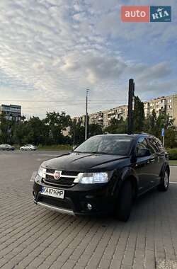 Внедорожник / Кроссовер Fiat Freemont 2013 в 