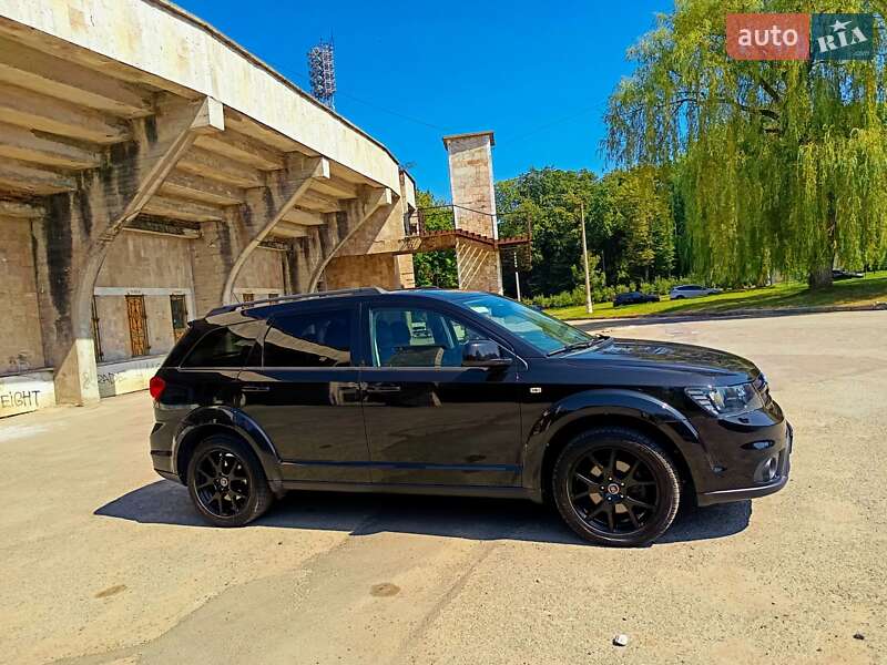 Внедорожник / Кроссовер Fiat Freemont 2015 в Ивано-Франковске