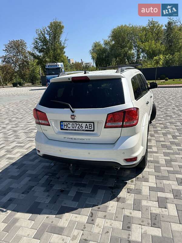 Внедорожник / Кроссовер Fiat Freemont 2015 в Каневе