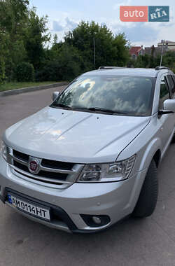 Внедорожник / Кроссовер Fiat Freemont 2014 в 
