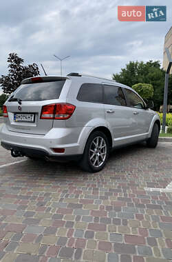 Внедорожник / Кроссовер Fiat Freemont 2014 в 
