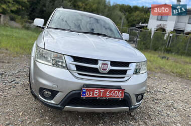 Внедорожник / Кроссовер Fiat Freemont 2012 в 