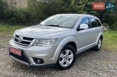 Внедорожник / Кроссовер Fiat Freemont 2012 в 