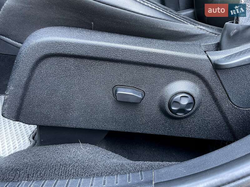 Позашляховик / Кросовер Fiat Freemont 2014 в Черкасах фото 19 Позашляховик / Кросовер Fiat Freemont 2014 в Черкасах