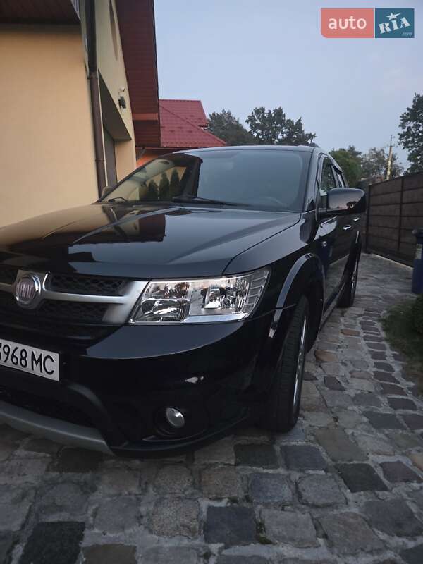 Позашляховик / Кросовер Fiat Freemont 2012 в Львові