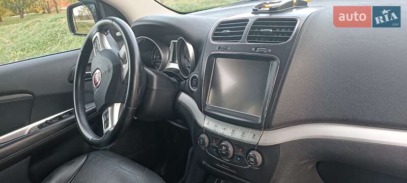 Внедорожник / Кроссовер Fiat Freemont 2012 в Нововолынске