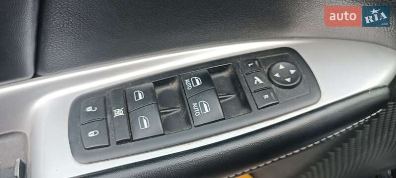 Внедорожник / Кроссовер Fiat Freemont 2012 в Нововолынске