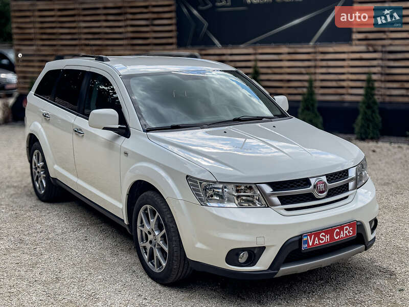 Позашляховик / Кросовер Fiat Freemont 2015 в Бродах