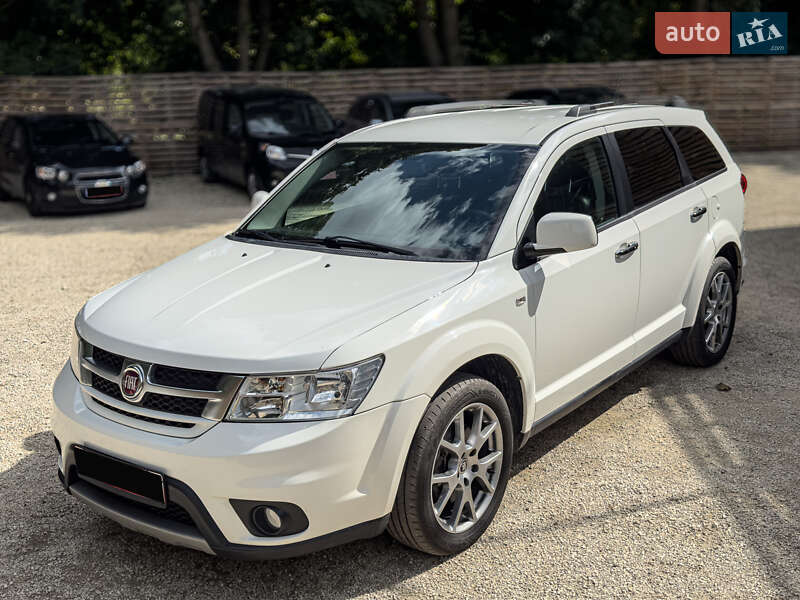 Позашляховик / Кросовер Fiat Freemont 2015 в Бродах