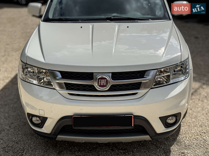 Позашляховик / Кросовер Fiat Freemont 2015 в Бродах