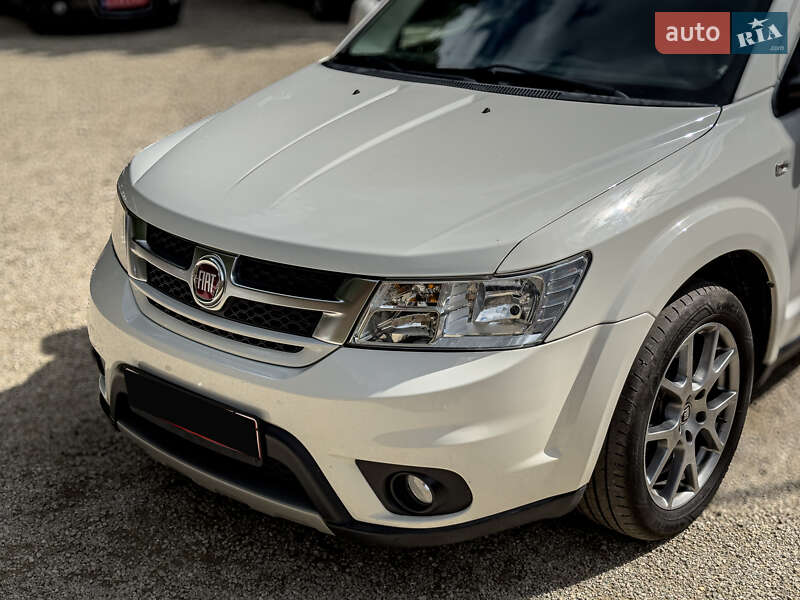 Позашляховик / Кросовер Fiat Freemont 2015 в Бродах