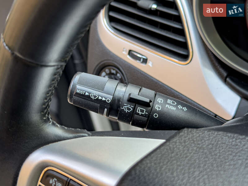 Позашляховик / Кросовер Fiat Freemont 2015 в Бродах