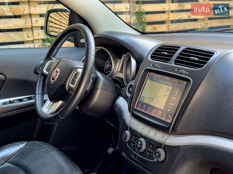 Позашляховик / Кросовер Fiat Freemont 2015 в Бродах