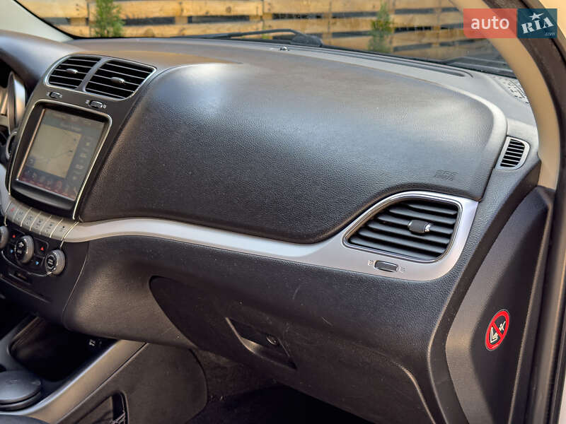 Позашляховик / Кросовер Fiat Freemont 2015 в Бродах