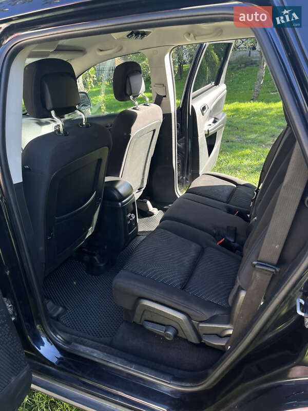 Позашляховик / Кросовер Fiat Freemont 2012 в Золочеві фото 13 Позашляховик / Кросовер Fiat Freemont 2012 в Золочеві