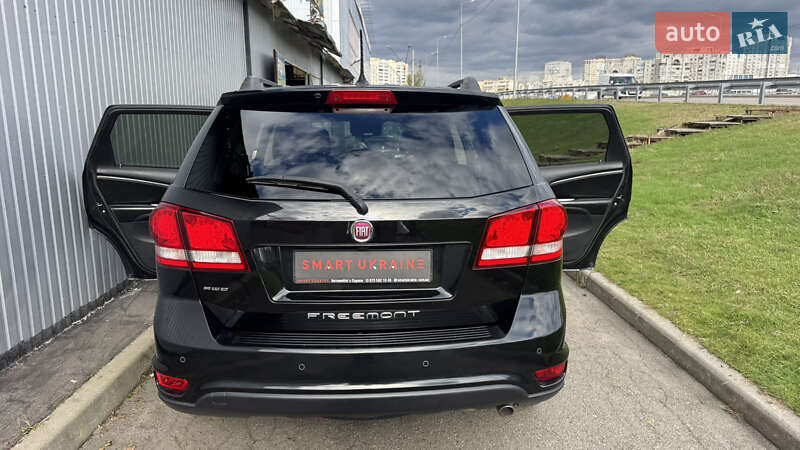 Позашляховик / Кросовер Fiat Freemont 2014 в Києві фото 49 Позашляховик / Кросовер Fiat Freemont 2014 в Києві