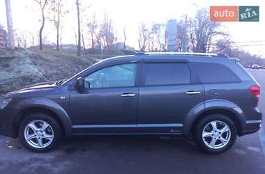 Позашляховик / Кросовер Fiat Freemont 2014 в  фото 3 Позашляховик / Кросовер Fiat Freemont 2014 в