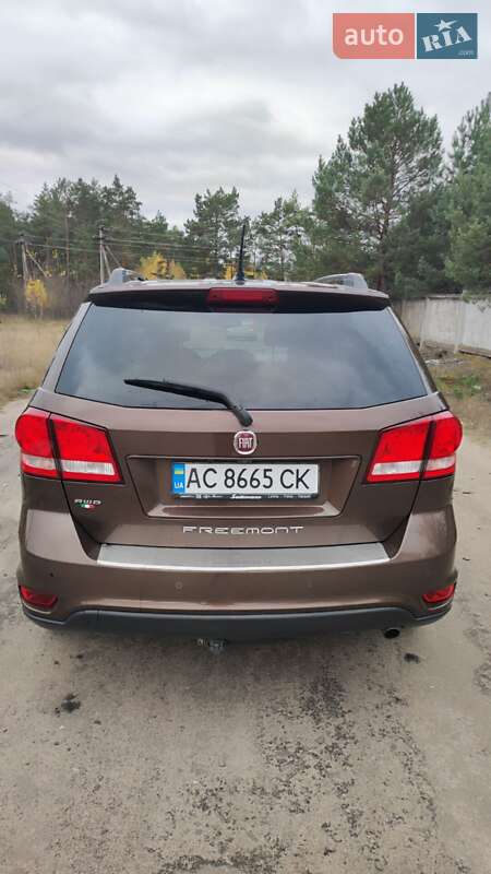 Внедорожник / Кроссовер Fiat Freemont 2012 в Вараше