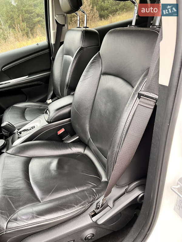 Позашляховик / Кросовер Fiat Freemont 2015 в Радивиліві фото 30 Позашляховик / Кросовер Fiat Freemont 2015 в Радивиліві