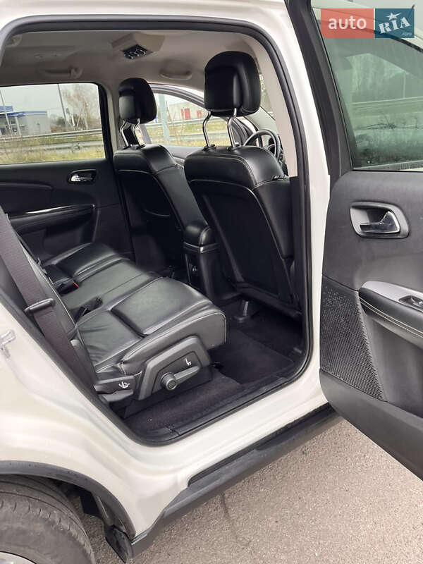 Позашляховик / Кросовер Fiat Freemont 2015 в Радивиліві фото 38 Позашляховик / Кросовер Fiat Freemont 2015 в Радивиліві