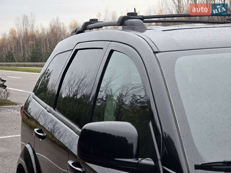 Позашляховик / Кросовер Fiat Freemont 2012 в Ковелі