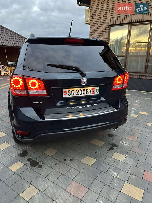 Позашляховик / Кросовер Fiat Freemont 2013 в Луцьку