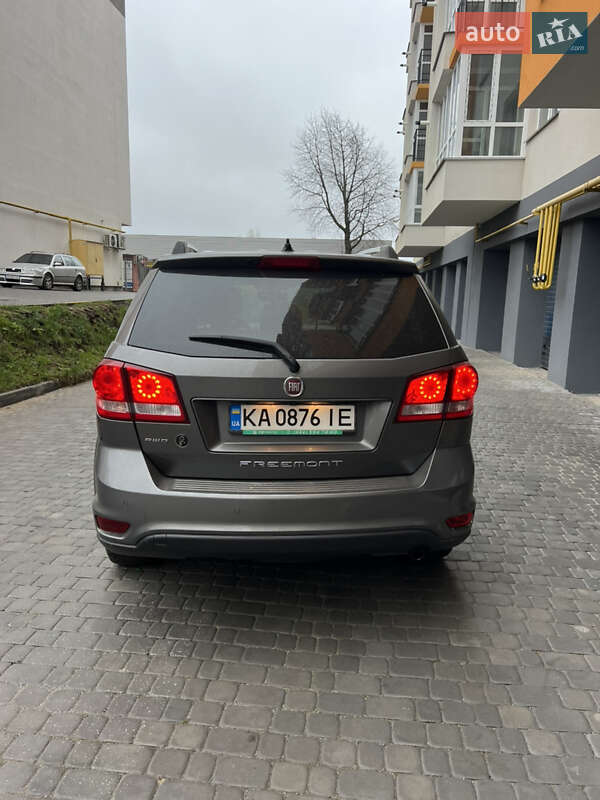 Внедорожник / Кроссовер Fiat Freemont 2012 в Виннице