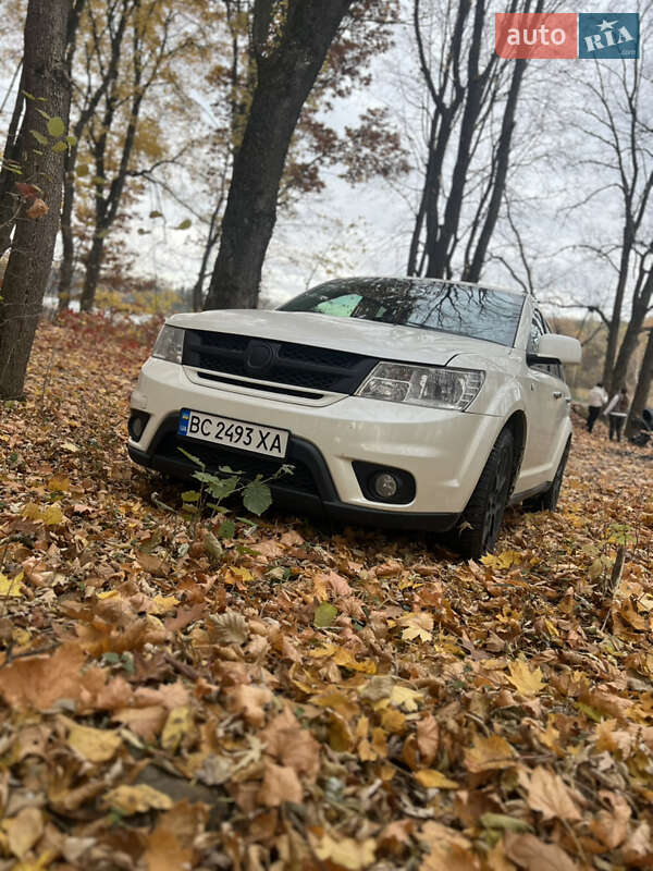 Внедорожник / Кроссовер Fiat Freemont 2013 в Пустомытах