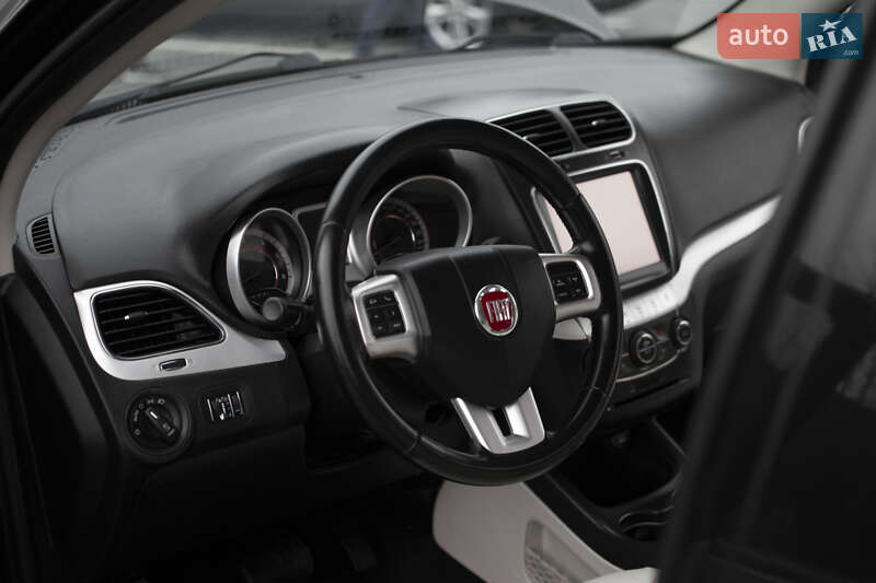 Позашляховик / Кросовер Fiat Freemont 2013 в Самборі