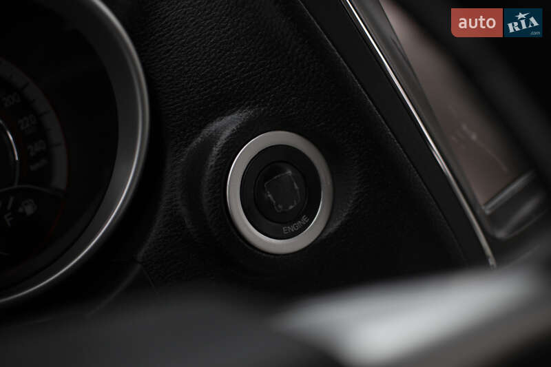 Позашляховик / Кросовер Fiat Freemont 2013 в Самборі