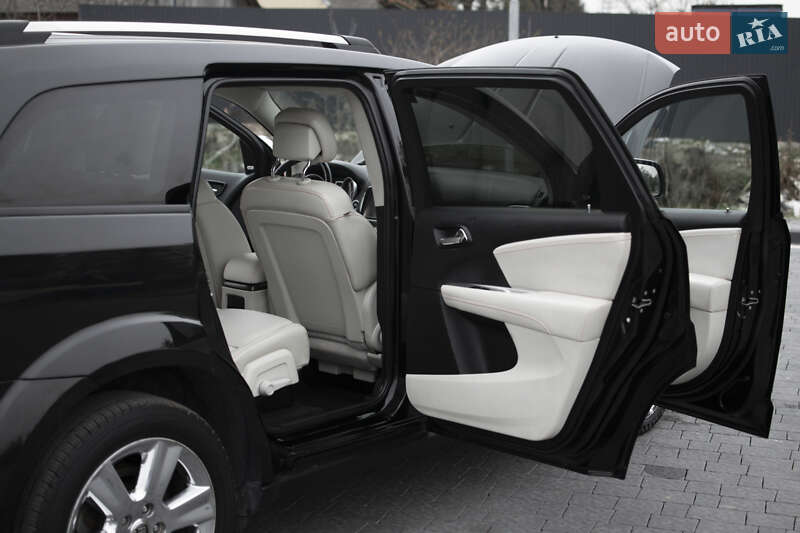 Позашляховик / Кросовер Fiat Freemont 2013 в Самборі