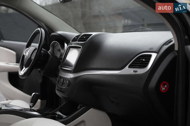 Позашляховик / Кросовер Fiat Freemont 2013 в Самборі