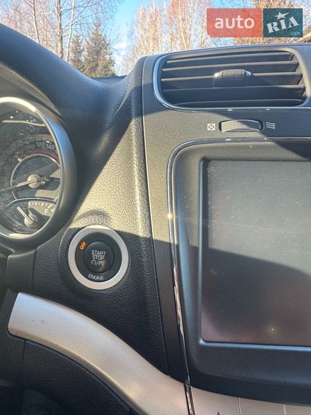 Позашляховик / Кросовер Fiat Freemont 2015 в Луцьку