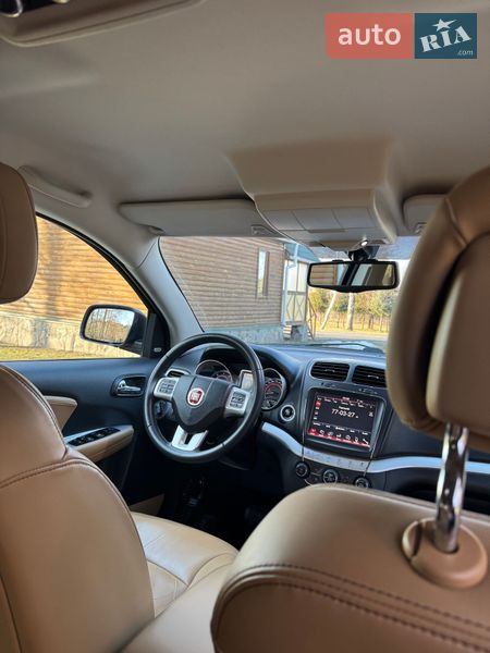 Позашляховик / Кросовер Fiat Freemont 2015 в Луцьку