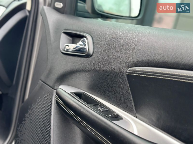 Позашляховик / Кросовер Fiat Freemont 2014 в Дрогобичі