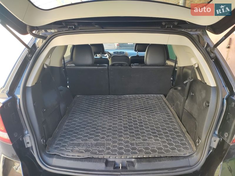 Позашляховик / Кросовер Fiat Freemont 2014 в Києві фото 13 Позашляховик / Кросовер Fiat Freemont 2014 в Києві