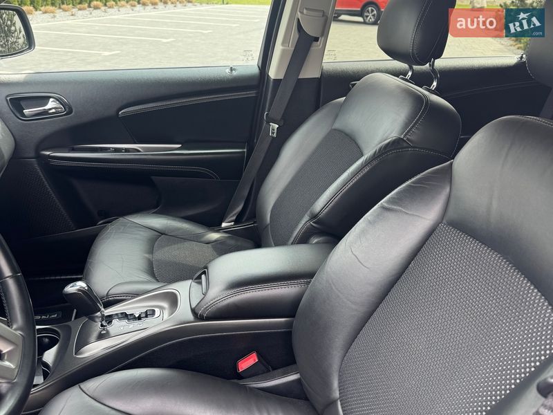 Позашляховик / Кросовер Fiat Freemont 2015 в Луцьку