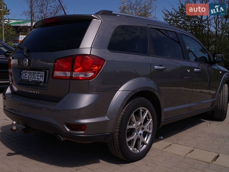 Внедорожник / Кроссовер Fiat Freemont 2013 в Черновцах