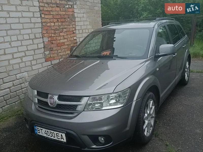 Fiat Freemont 2011